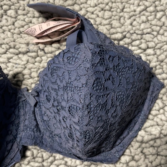 NWT Victoria Secret blue Body by Victoria bra - Picture 8 of 10